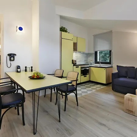 Bellamy Apart Otel 4*
