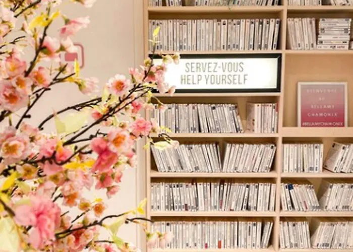 Bellamy Apart-hotel 4*