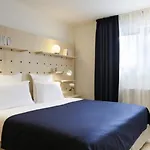 Hotel apartamentowy Bellamy